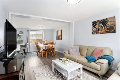 Unit D — 1520 Beaverpond Dr, Ottawa - Pineview image-0-4