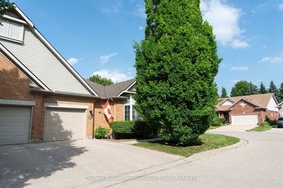 22 Magnolia Lane, Guelph - Village By The Arboretum image-0-2