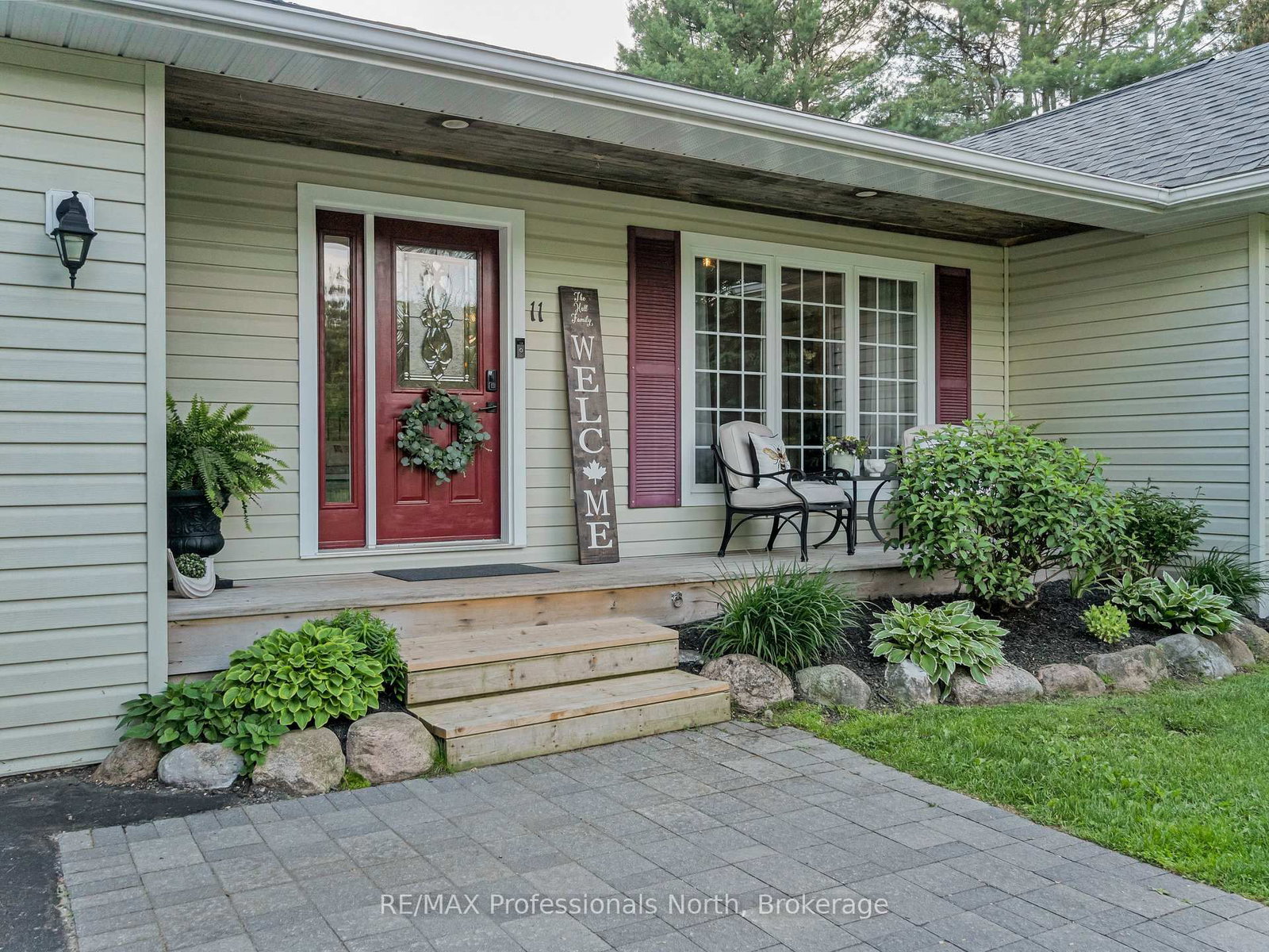 Listing Image 3