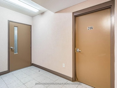 Unit 206 — 251 Lester Street — photo 4