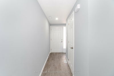 Unit 42 — 11 Harrisford St, Hamilton - Red Hill image-0-3