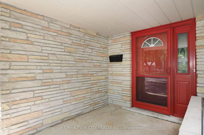 97 Marksam Rd, Guelph - Willow West/Sugarbush/West Acres image-0-2