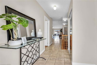 Unit 35 — 54 Garden Ave, Brantford -  image-0-2