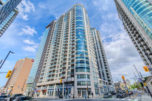 2601 - 242 Rideau Street