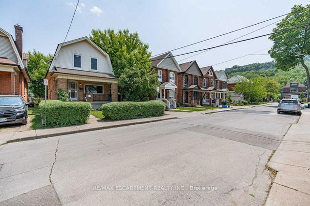 69 Lorne Avenue