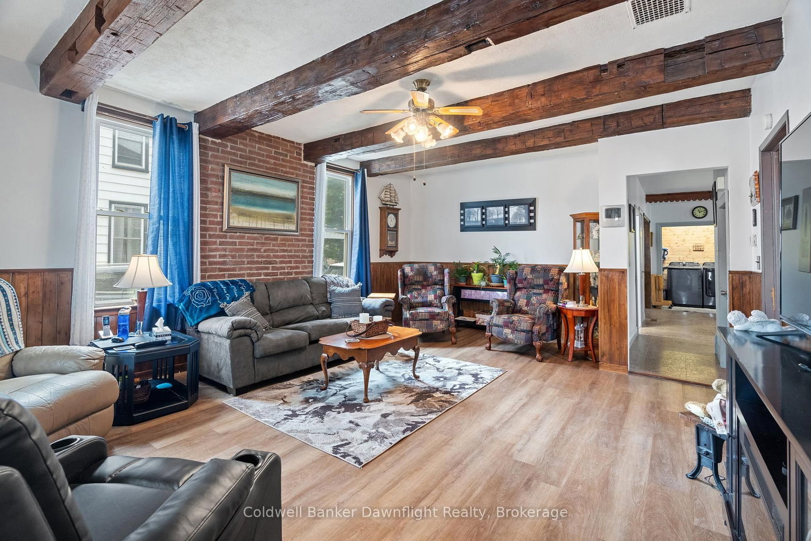 Listing Image 7