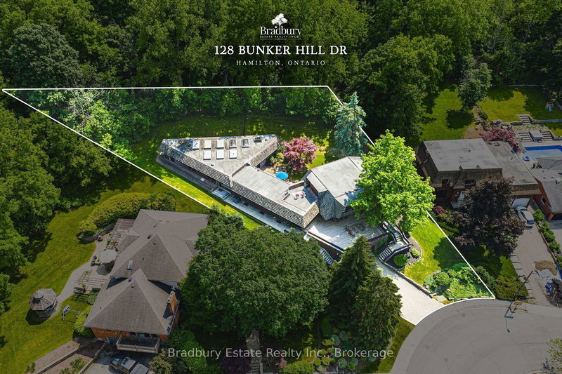 128 Bunker Hill Dr, Hamilton - Vincent image-0-0