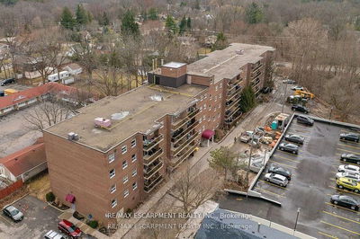 Unit 512 — 793 Colborne St, Brantford -  image-0-2