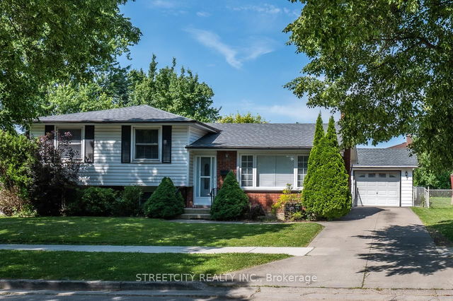 729 Homestead Road N