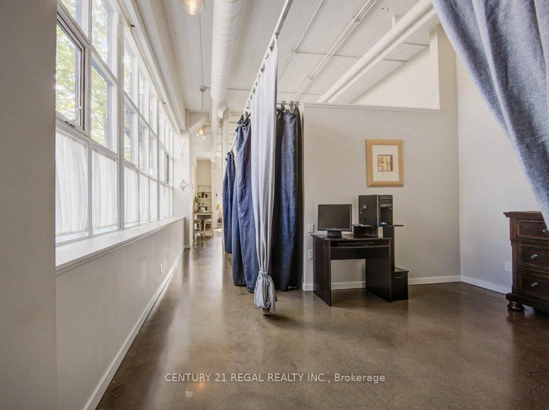 102 - 404 King St W, Kitchener, N2G 4Z9 | Image 3