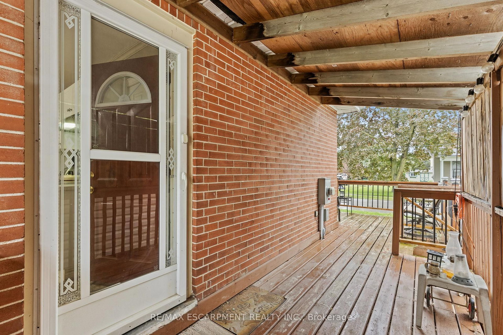 Detached House sold at 4 Carman Street, Norwich, Ontario, N0J 1P0 - Norwich Town - MLS: X12229515