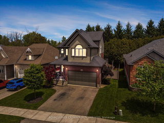 783 Reid Crescent