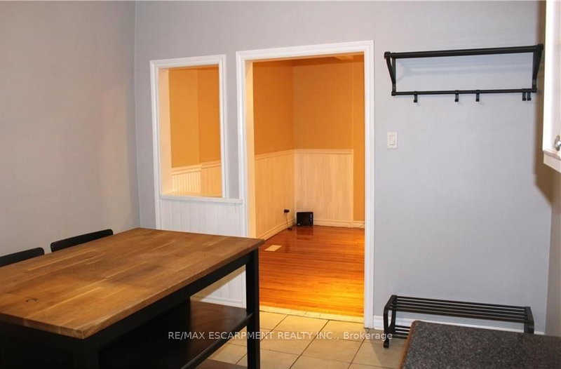 29 Oxford St, Hamilton, L8R 2W9 | Image 3