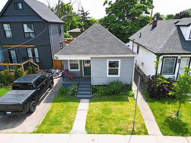 4 Frederick Avenue