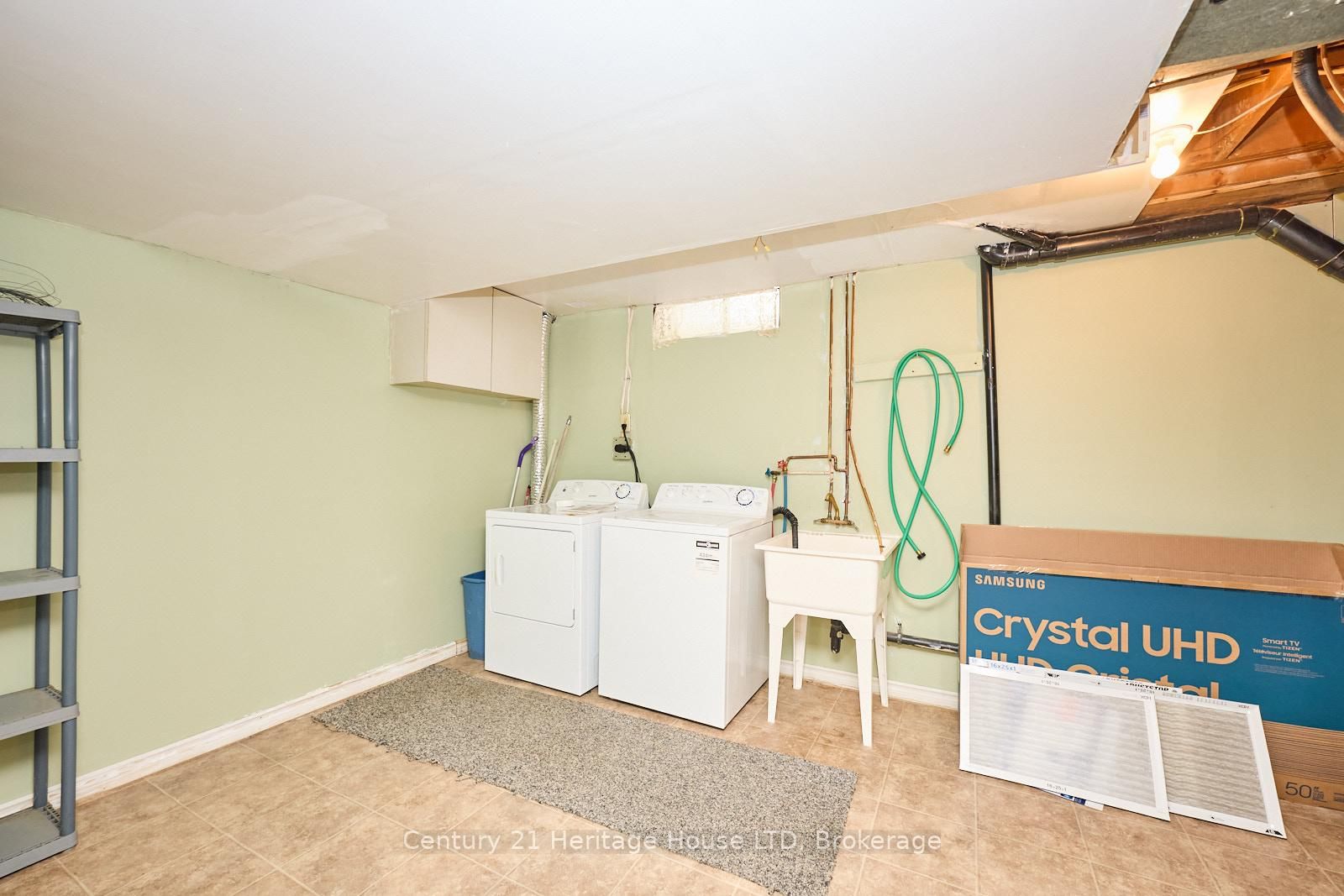 Townhouse sold at 51-75 Ventura Drive, St. Catharines, Ontario, L2R 7J7 - Haig - MLS: X12229727