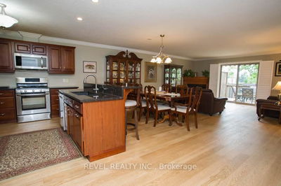 Unit 13 — 601 Conklin Rd, Brantford -  image-0-4