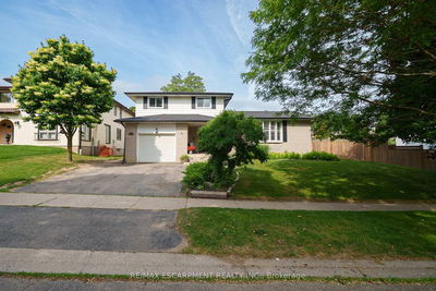 41 Westbrier Knoll, Brantford - 