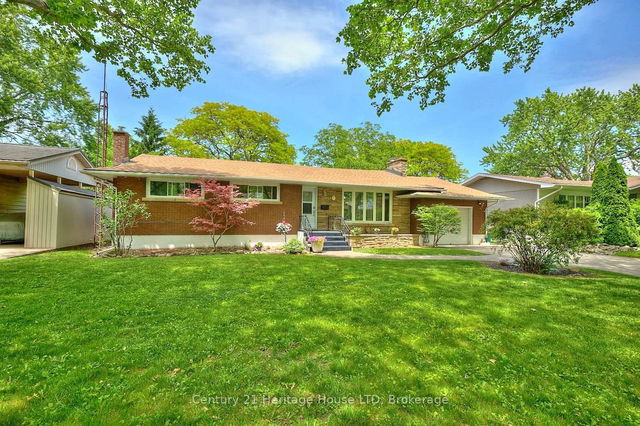 7 St. Julien Drive