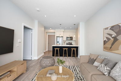 Unit 301 — 16 Concord Pl, Grimsby - Grimsby Beach image-0-1