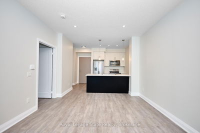 Unit 301 — 16 Concord Pl, Grimsby - Grimsby Beach image-0-2