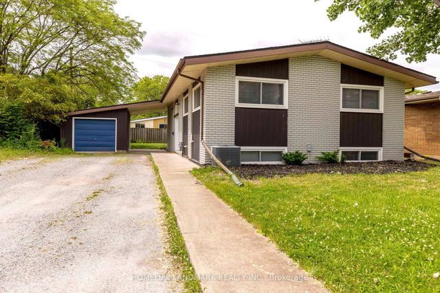 18 Swan Drive