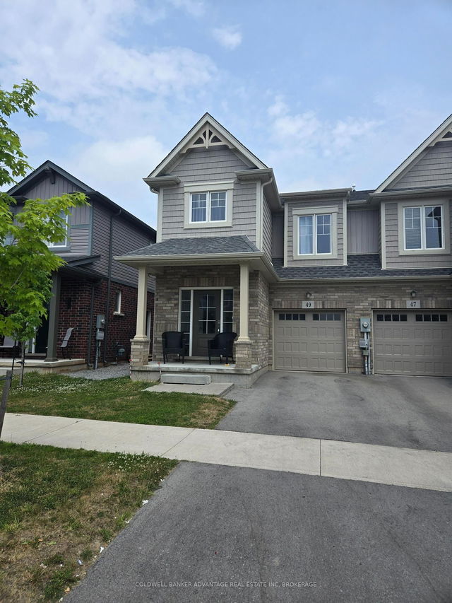 lower - 49 Lymburner Street