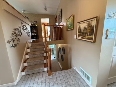1359 Linden Cres, Brockville - Brockville image-0-1