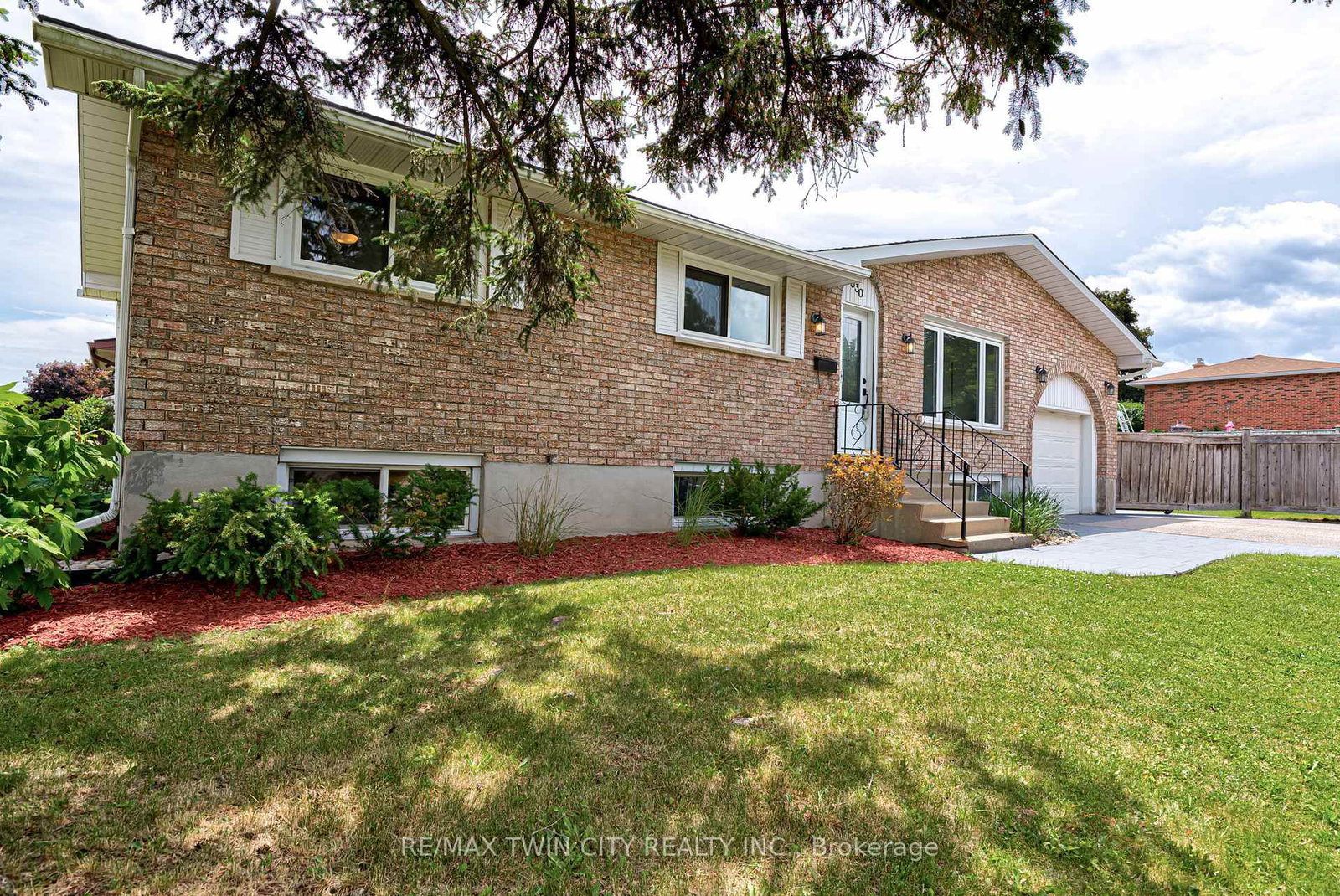 Listing Image 37