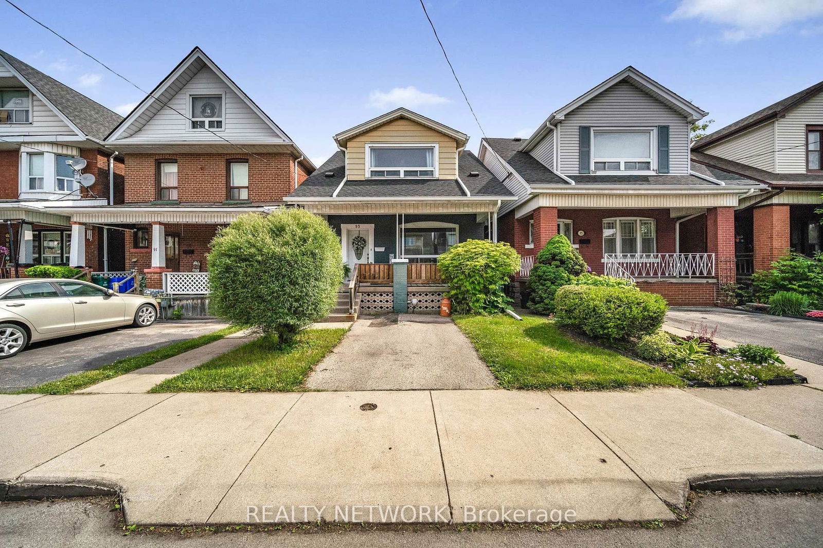 Detached House for sale at 93 Somerset Avenue, Hamilton, Ontario, L8L 2L6 - Stripley - MLS: X12232302