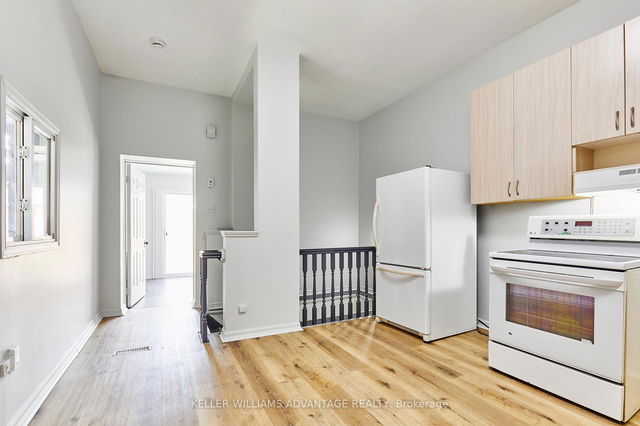 3 - 363 Barton Street E