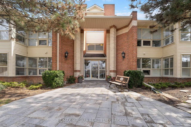 301 - 244 Lakeshore Road