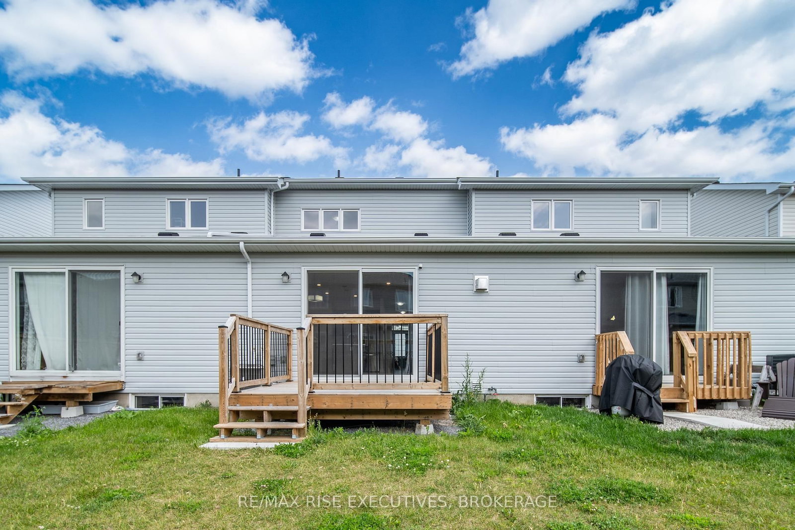 Listing Image 24