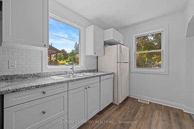 185 Dumble Ave, Peterborough North - 1 South image-0-3