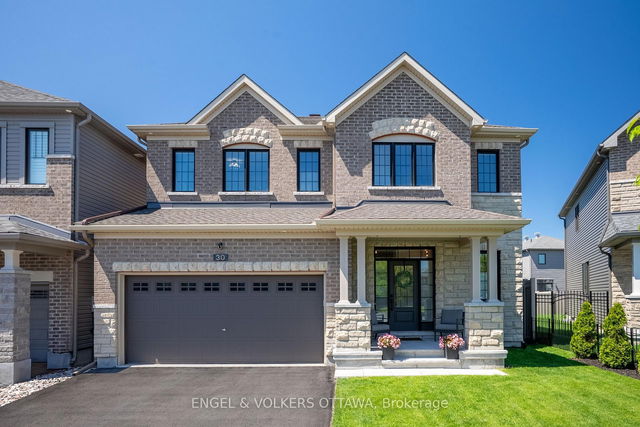 30 Malachigan Crescent