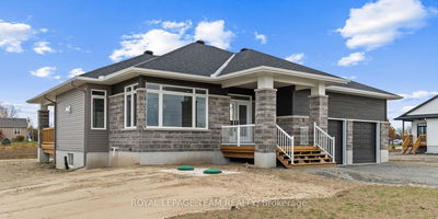 62 Hogan Dr, Arnprior - Mcnab/Braeside Twps image-0-2