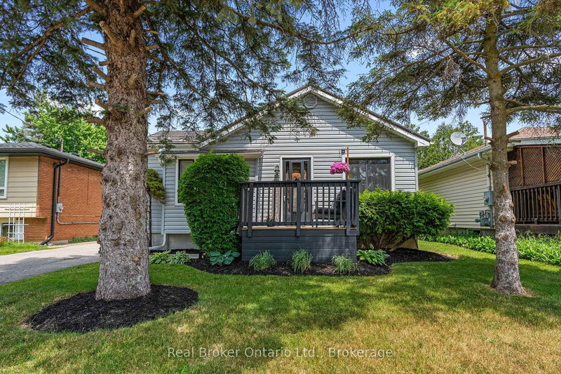 28 Lyndhurst St, Brantford -  image-0-0