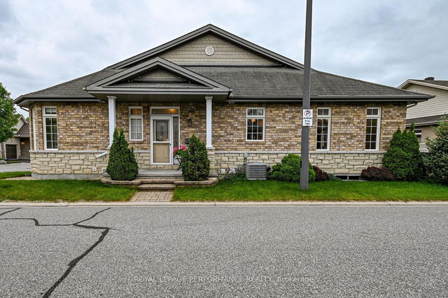 129 Maple Key Private