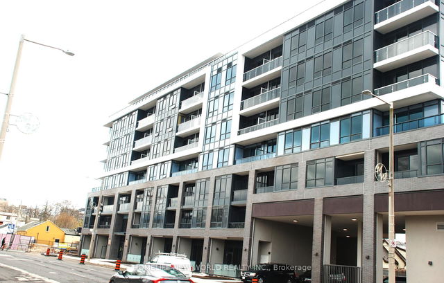 605 - 415 Main Street W