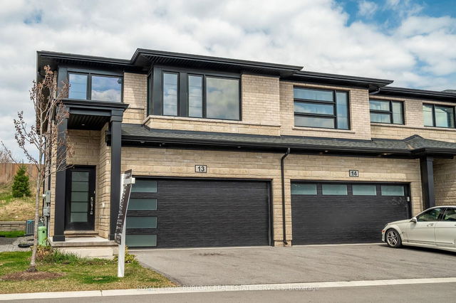 13 - 4552 Portage Road