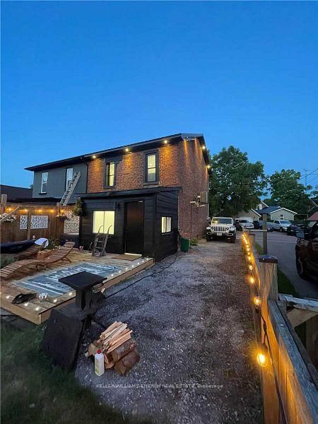 Listing Image 46