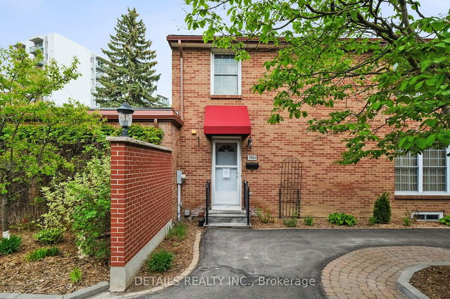 1904 Russell Road