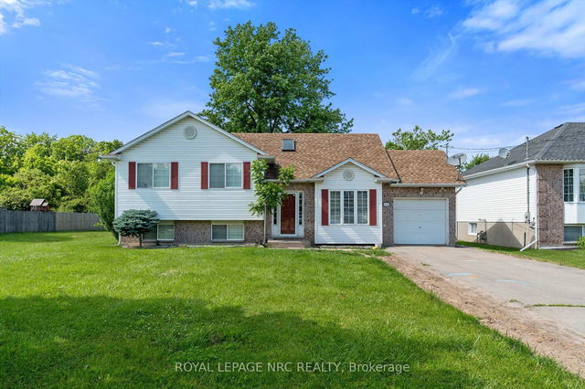 3494 Dominion Road N