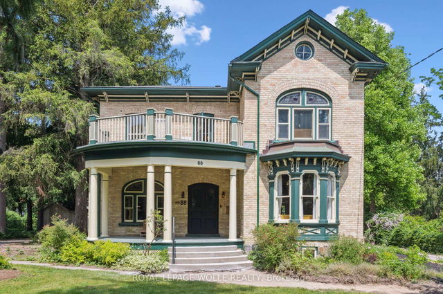 88 William Street W