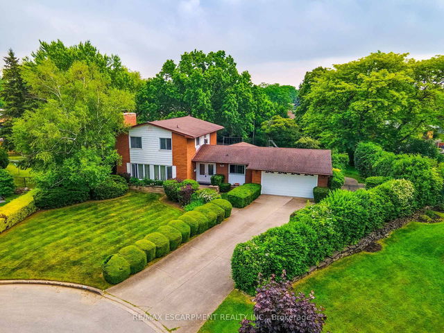 3546 Eton Crescent