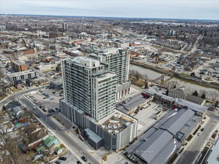 1201 - 50 Grand Avenue S