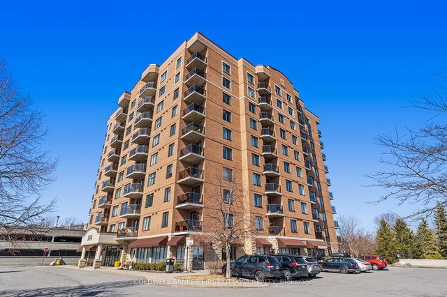 912 - 314 CENTRAL PARK Drive