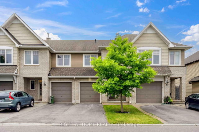 163 Mojave Crescent