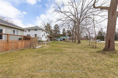 10A Betts Ave, Grimsby - Grimsby Beach image-0-4