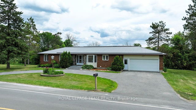 517 Donald B. Munro Drive
