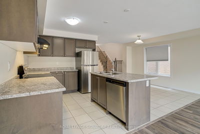 7774 Hackberry Tr, Niagara Falls - Brown image-0-4